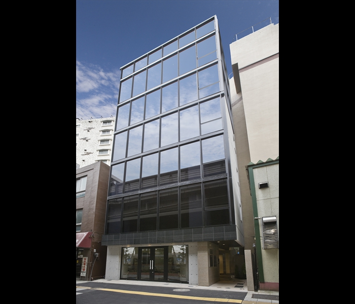 Crest bldg-1